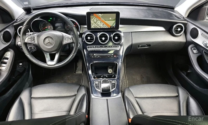 Mercedes-Benz C 220, снимка 7 - Автомобили и джипове - 52938756