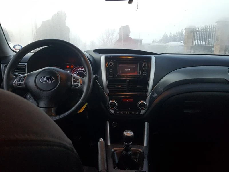 Subaru Forester 2.0d/3br/, снимка 12 - Автомобили и джипове - 35782887