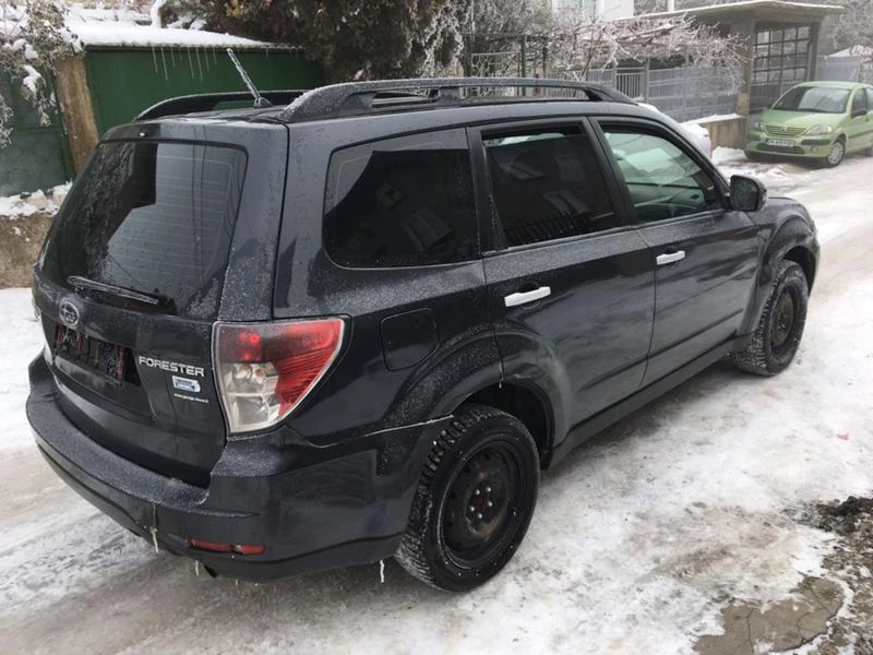 Subaru Forester 2.0d/3br/, снимка 5 - Автомобили и джипове - 35782887