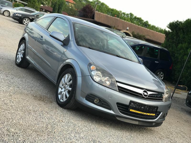 Opel Astra 1.7 GTC COSMO - [17] 
