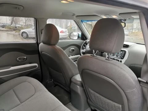 Kia Soul, снимка 8 - Автомобили и джипове - 53145527