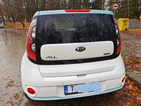 Kia Soul, снимка 4 - Автомобили и джипове - 53145527