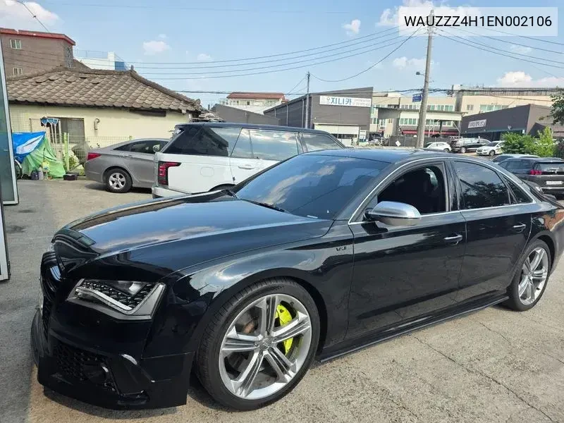 Audi S8