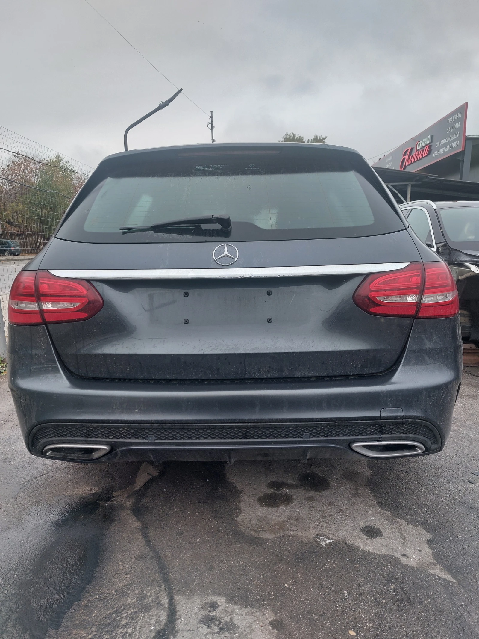 Mercedes-Benz C 220 W205 AMG с двигател 651 на доказуеми 160 000 км - изображение 9