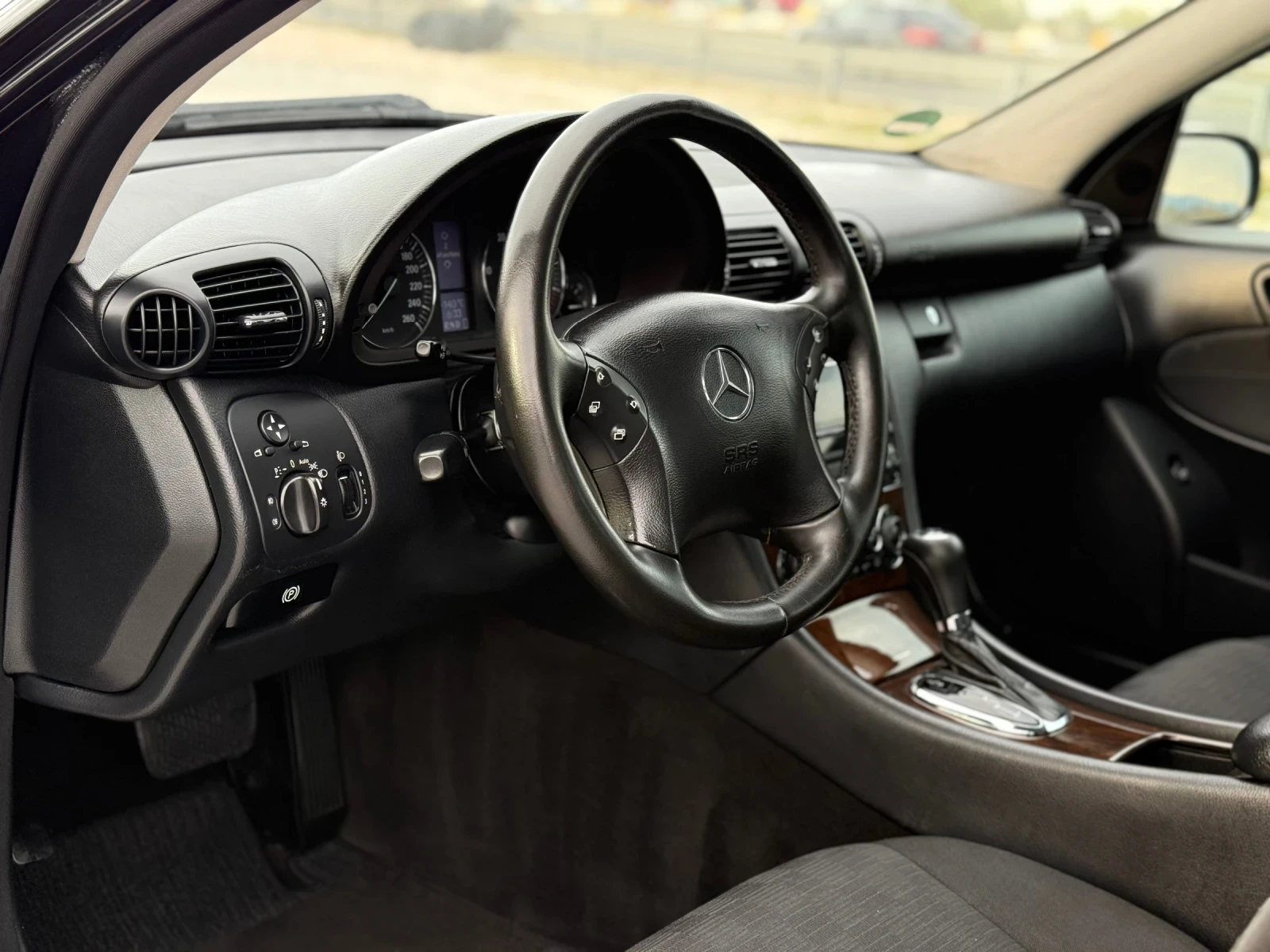 Mercedes-Benz C 220 CDI* FACE* CLIMA* AUTOMATIC* 150HP* ТЕГЛИЧ*  - изображение 7