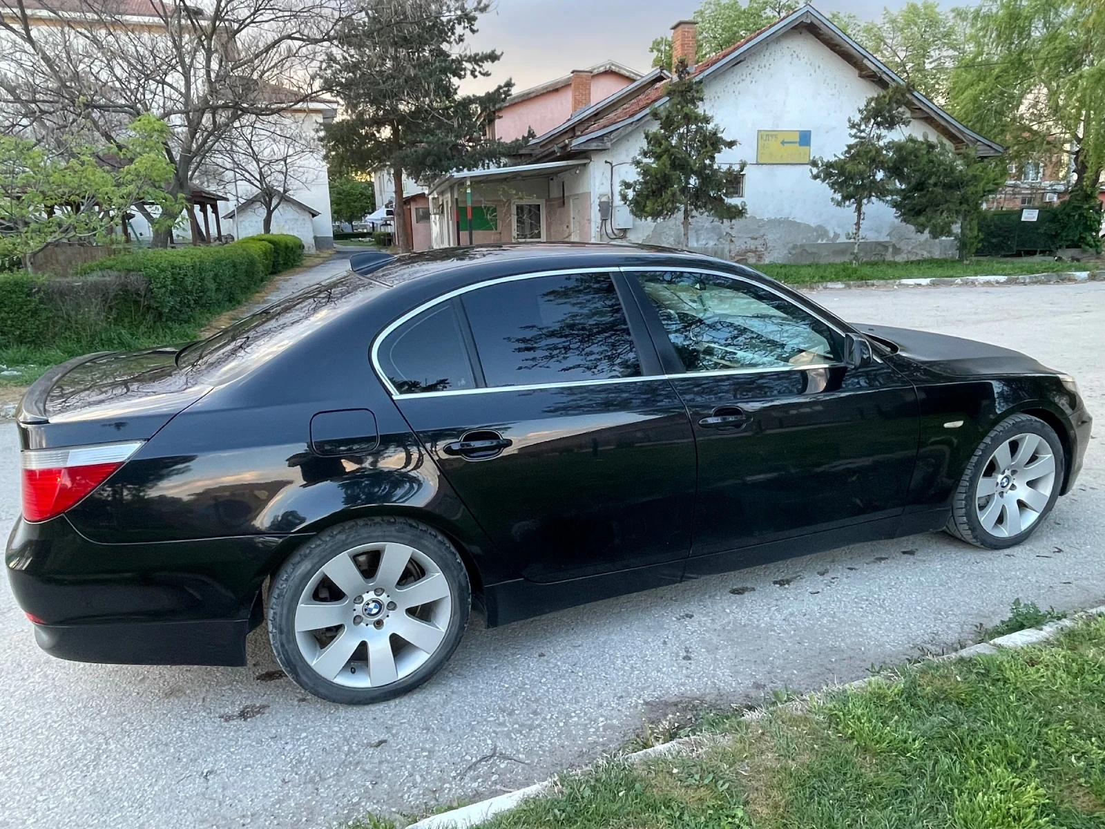 BMW 525 d - изображение 7