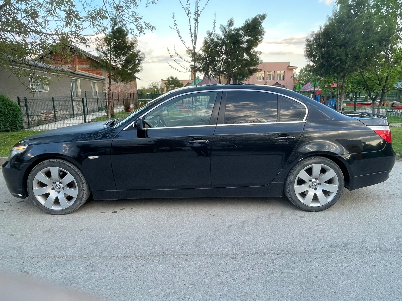BMW 525 d - изображение 8