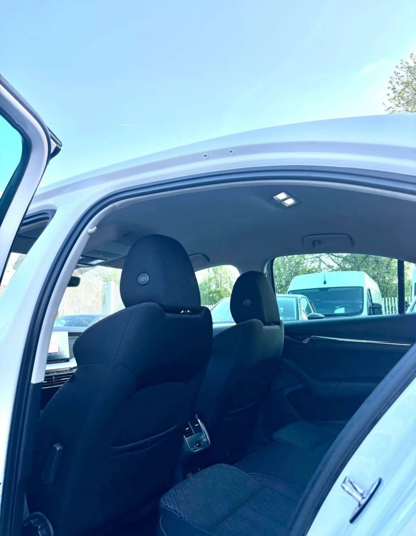 Skoda Octavia 2.0 TDI , 150 к.с., 2021 г. - изображение 6