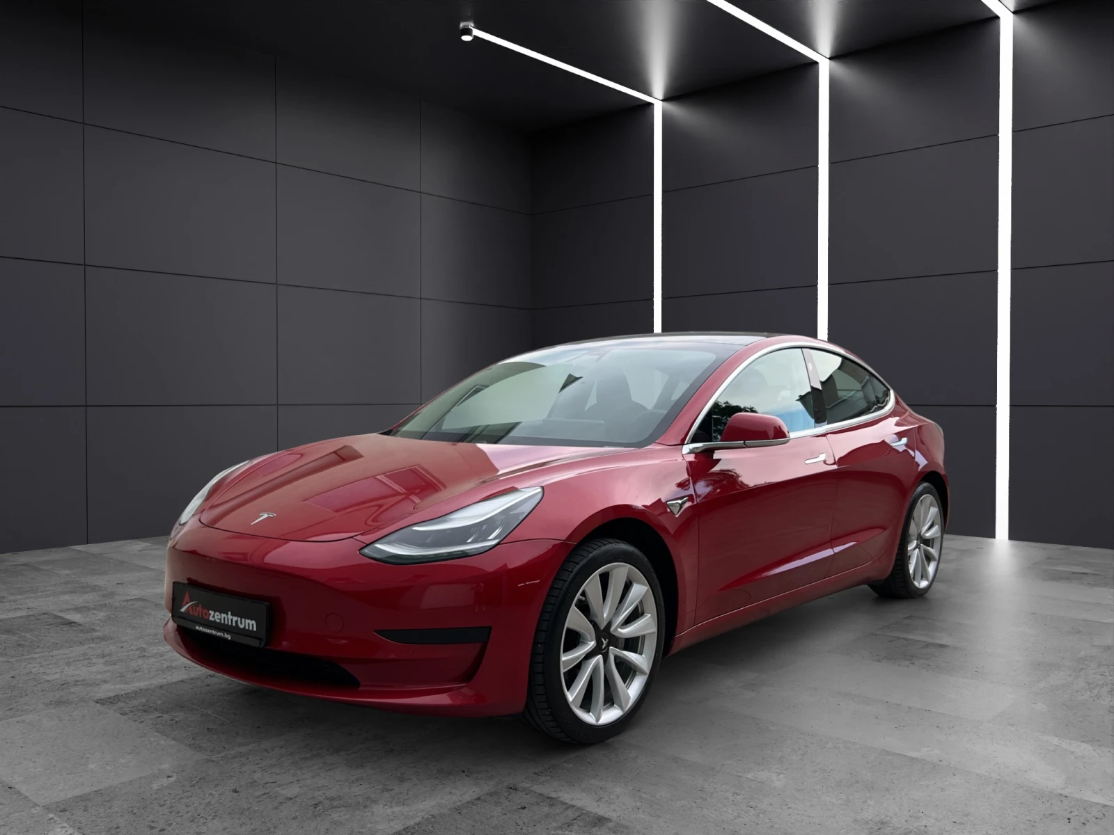 Tesla Model 3 Standart Range Plus - изображение 2