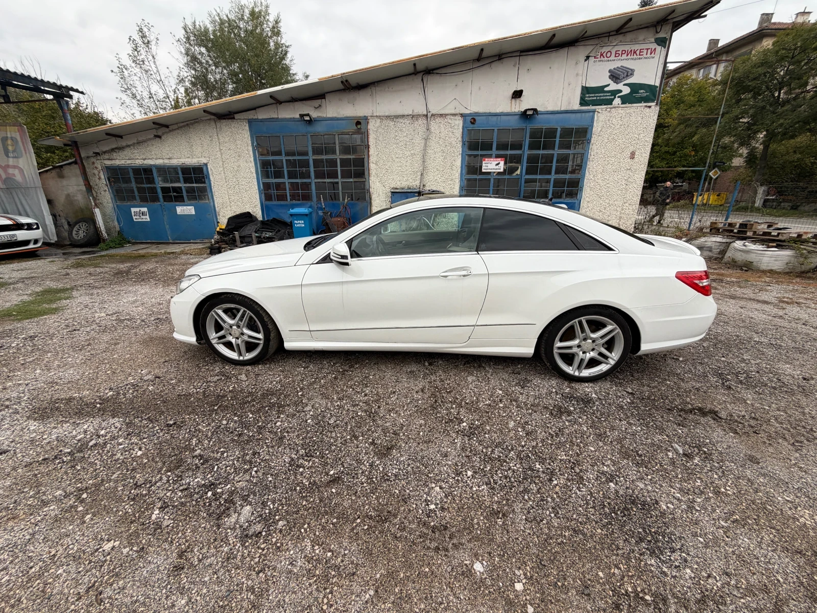 Mercedes-Benz E 500  - изображение 10