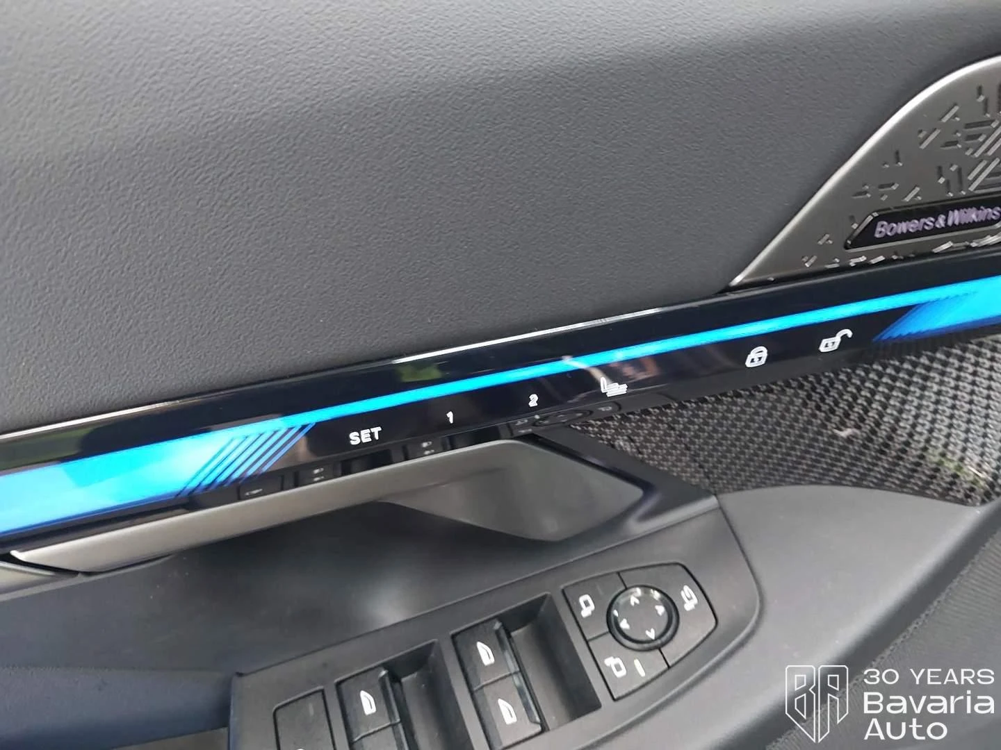 BMW i5  i 40 eDrive Touring Automatic - изображение 7