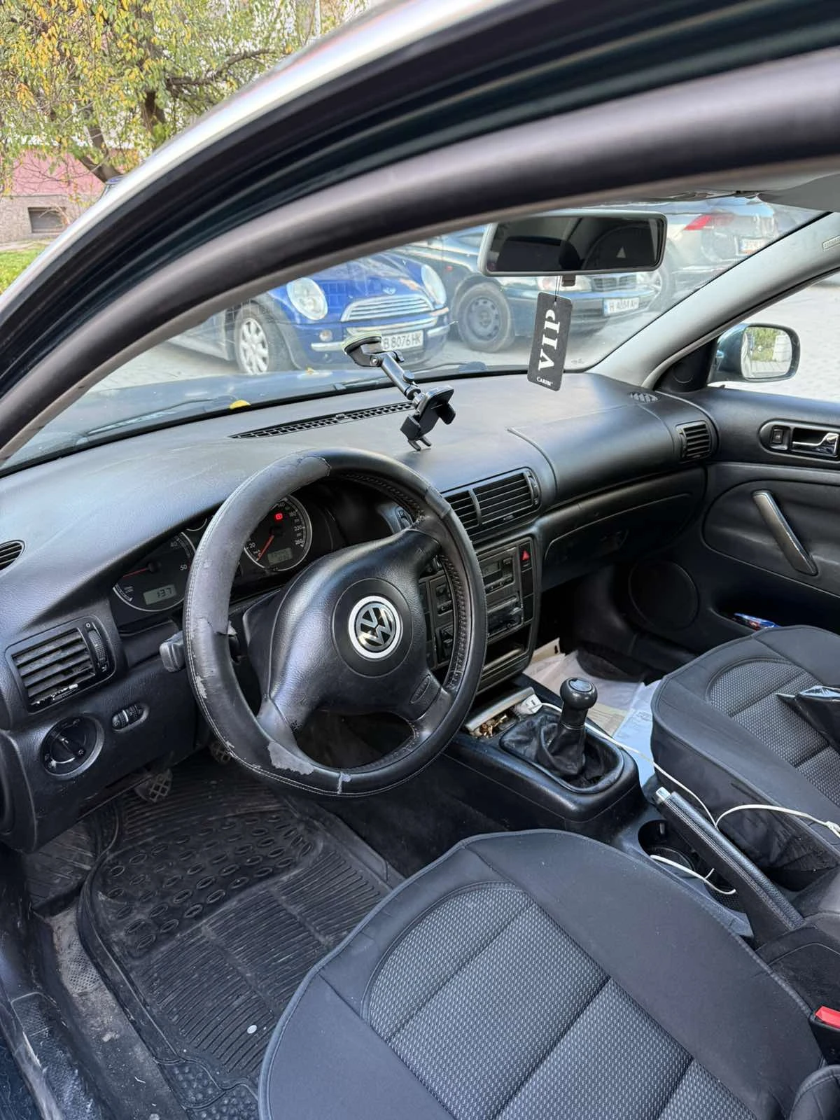 VW Passat  - изображение 7