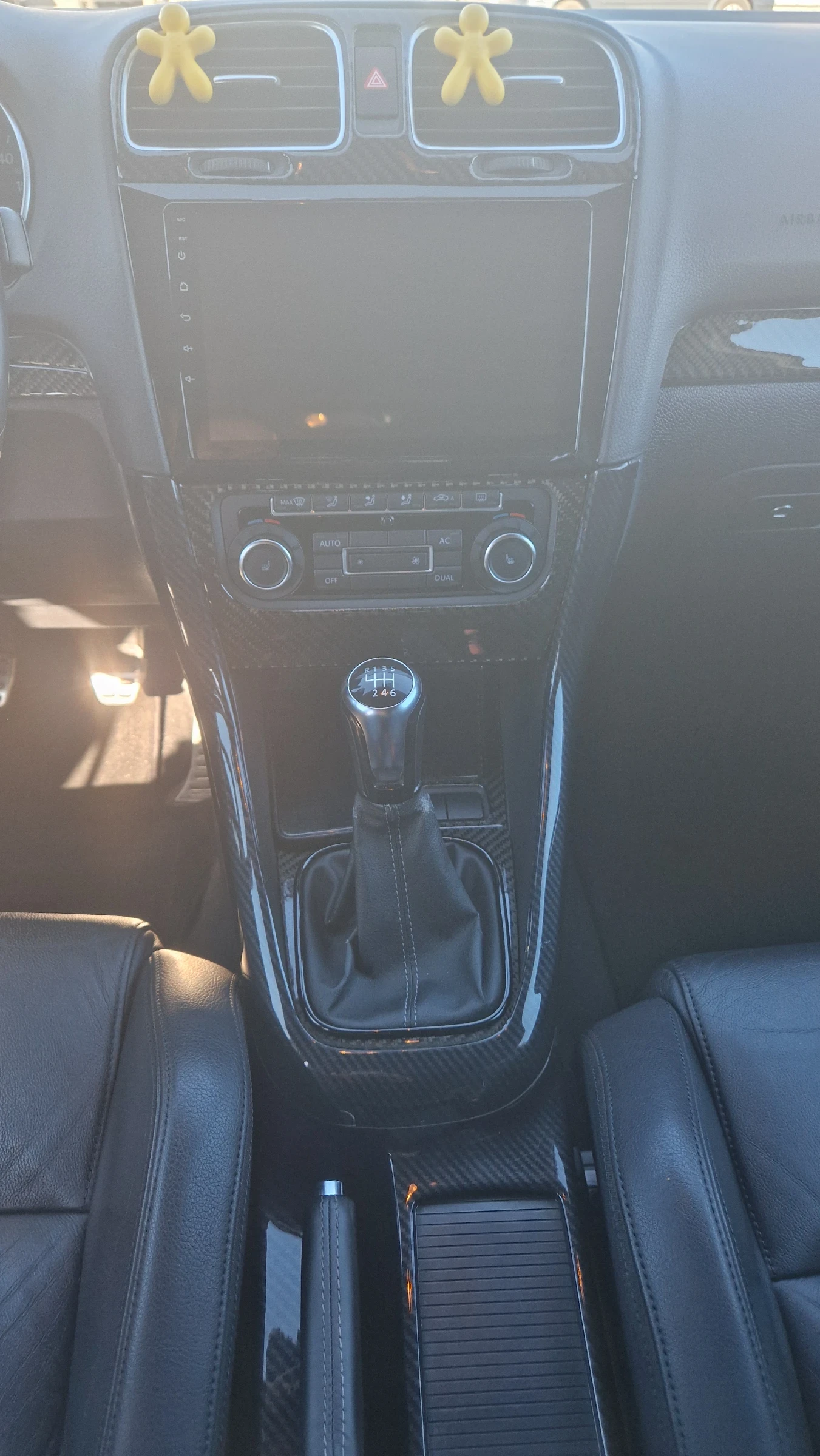 VW Golf 6R 2.0 306 к.с.НОВ ВНОС ШВЕЙЦАРИЯ  - изображение 9