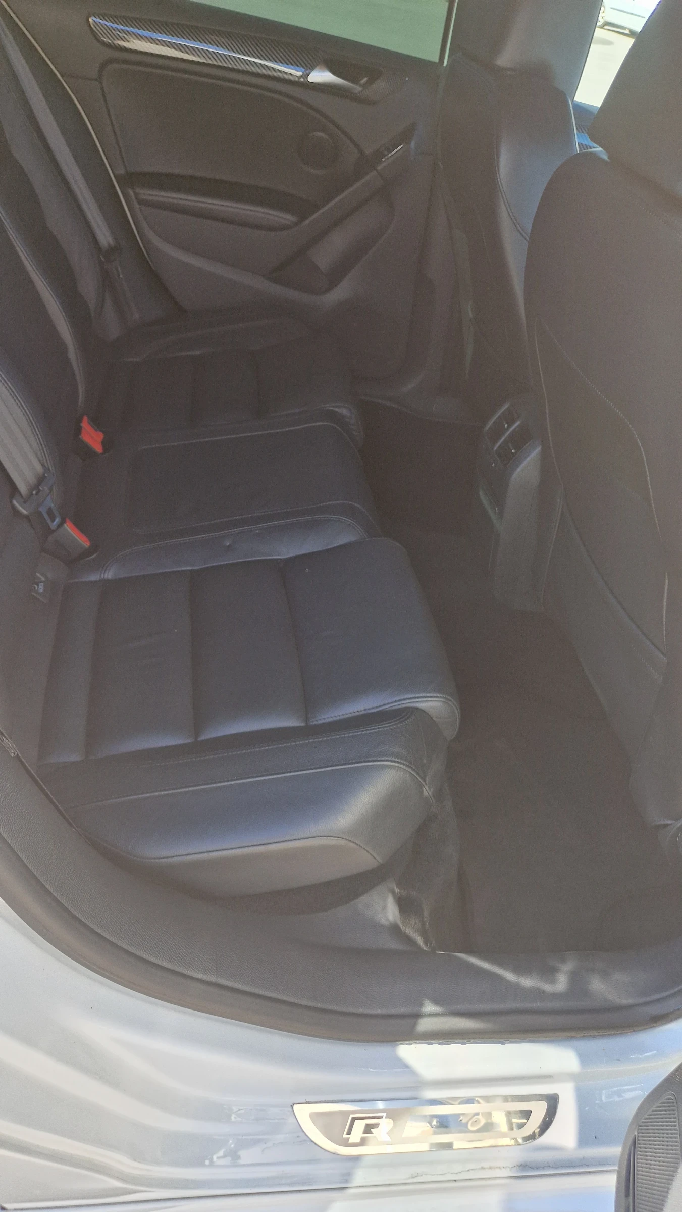 VW Golf 6R 2.0 306 к.с.НОВ ВНОС ШВЕЙЦАРИЯ  - изображение 7