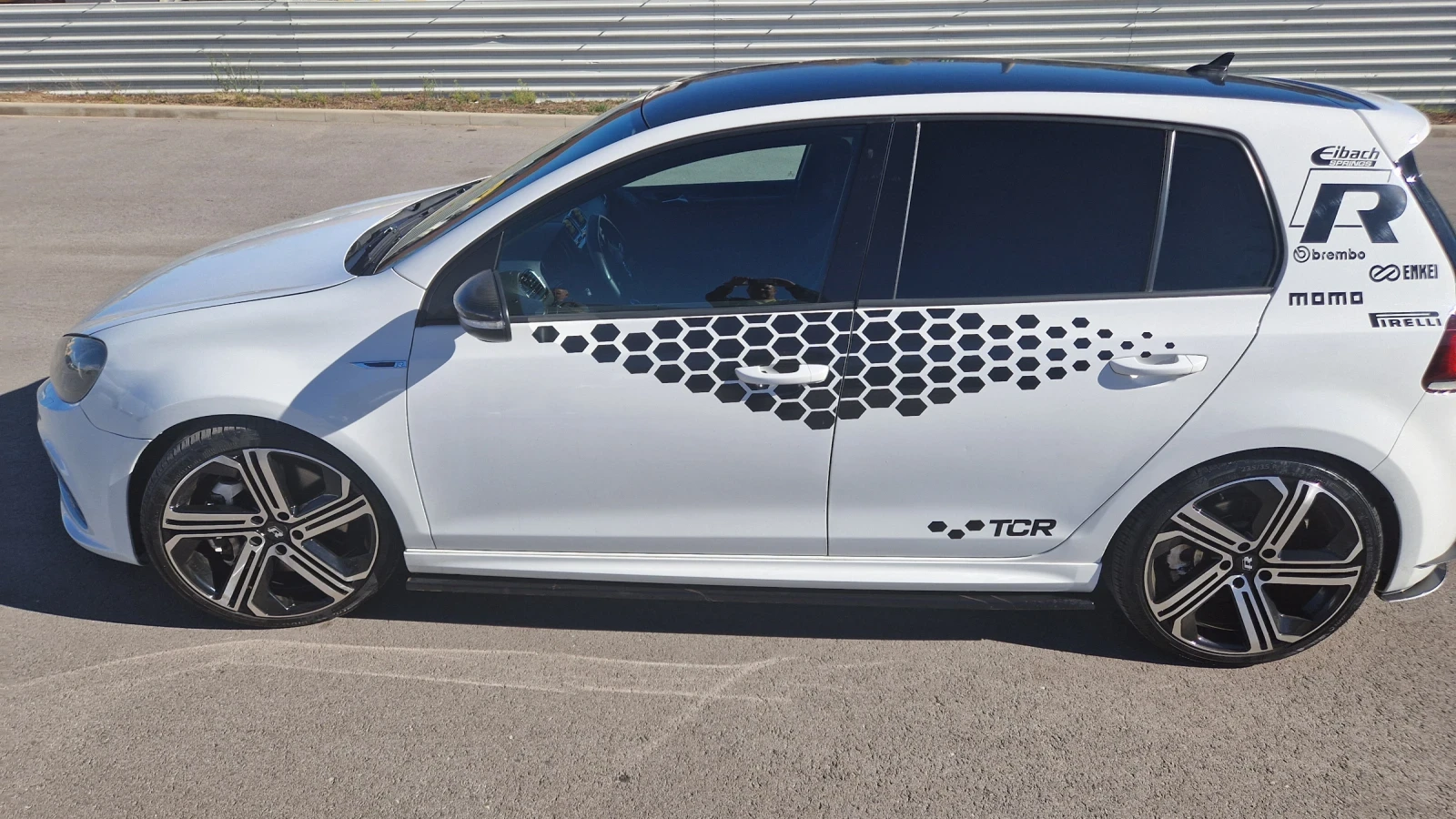 VW Golf 6R 2.0 306 к.с.НОВ ВНОС ШВЕЙЦАРИЯ  - изображение 3