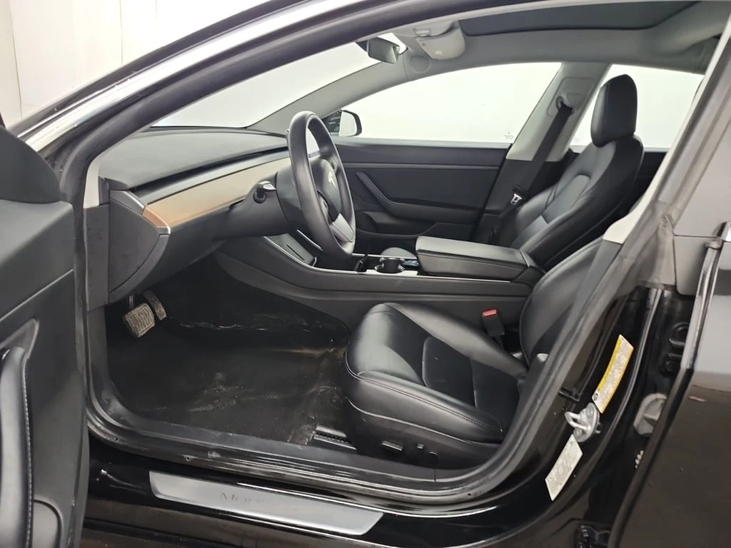 Tesla Model 3 * STANDARD RANGE PLUS * CARFAX * ЦЕНА ДО БГ - изображение 5