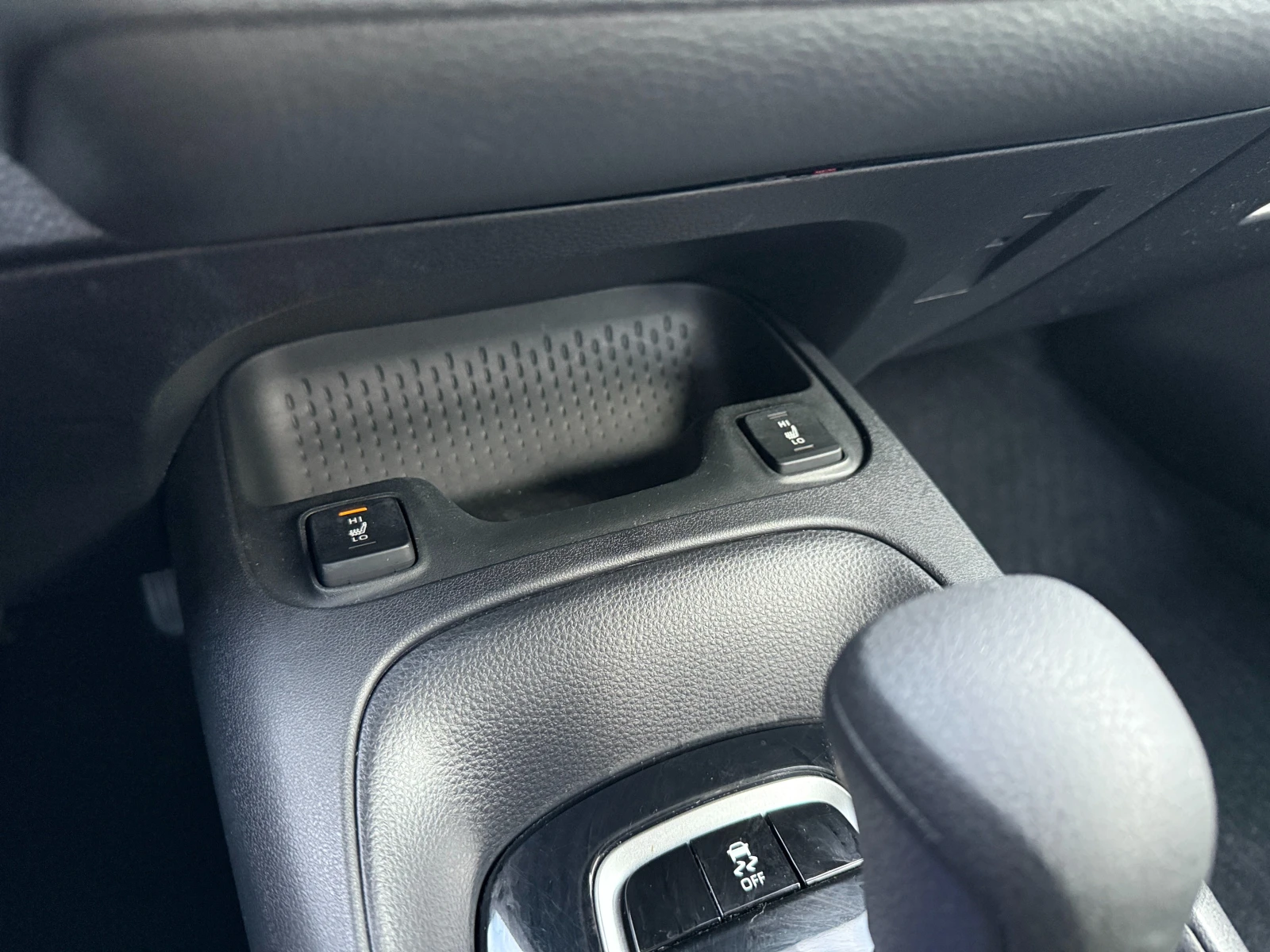 Toyota Corolla LE CVT * * CARFAX * * ���� ������ * *  | Mobile.bg � ����������� 16