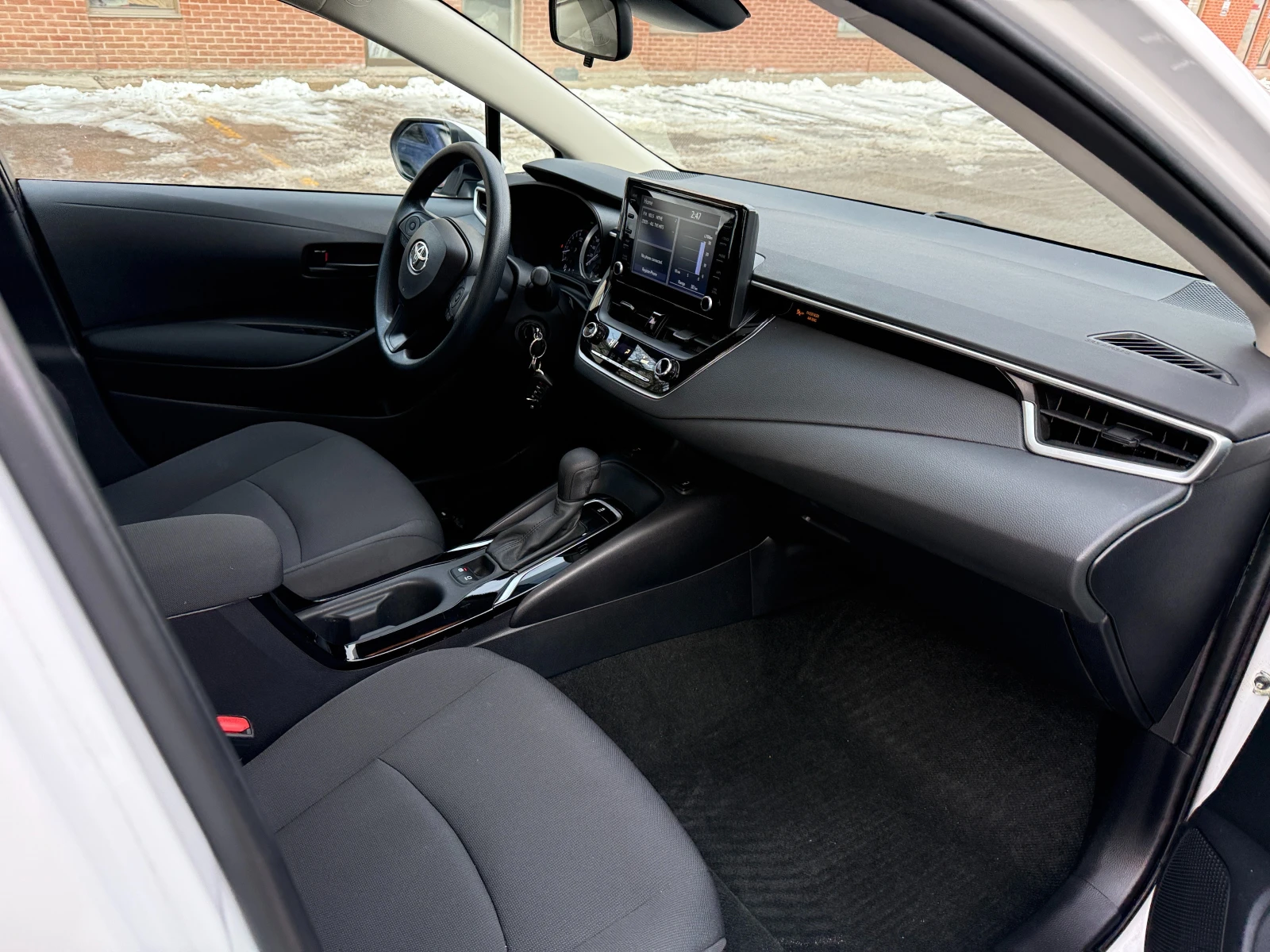 Toyota Corolla LE CVT * * CARFAX * * ���� ������ * *  | Mobile.bg � ����������� 15