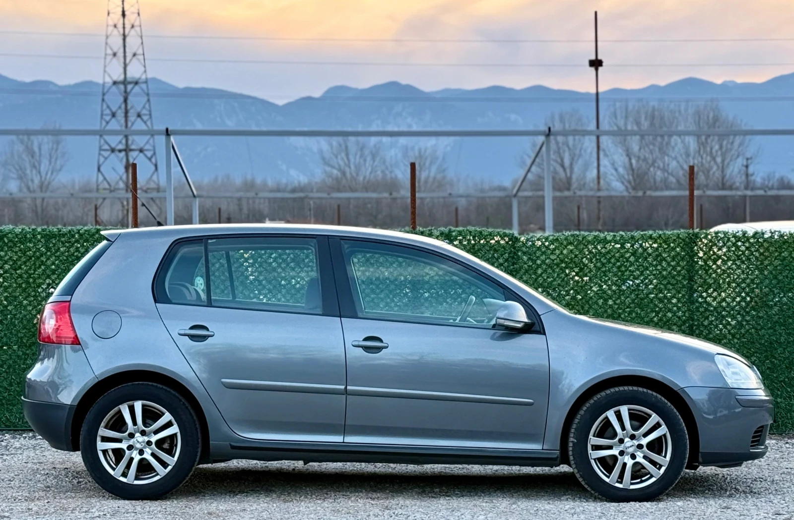 VW Golf 1.4i БЕНЗИН - изображение 8