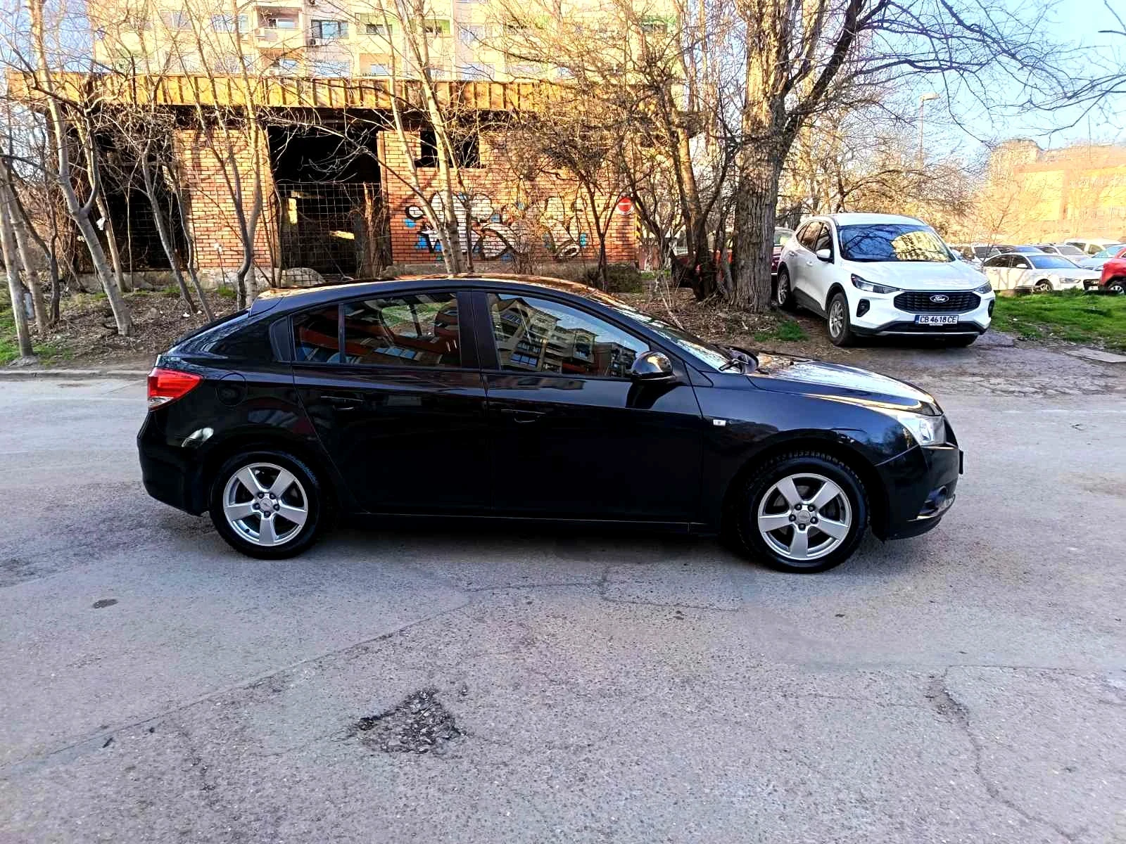 Chevrolet Cruze ФЕЙСЛИФТ.ГАЗ.ИНЖ.!!!, снимка 3 - Автомобили и джипове - 54058847