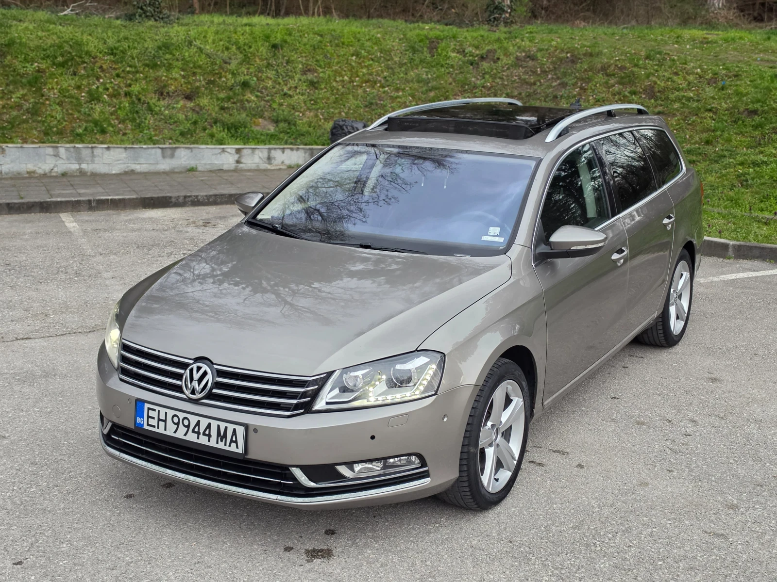 VW Passat 2.0TDI* 4x4* НАВИ* КОЖА* ПАНОРАМА* LED* FULL