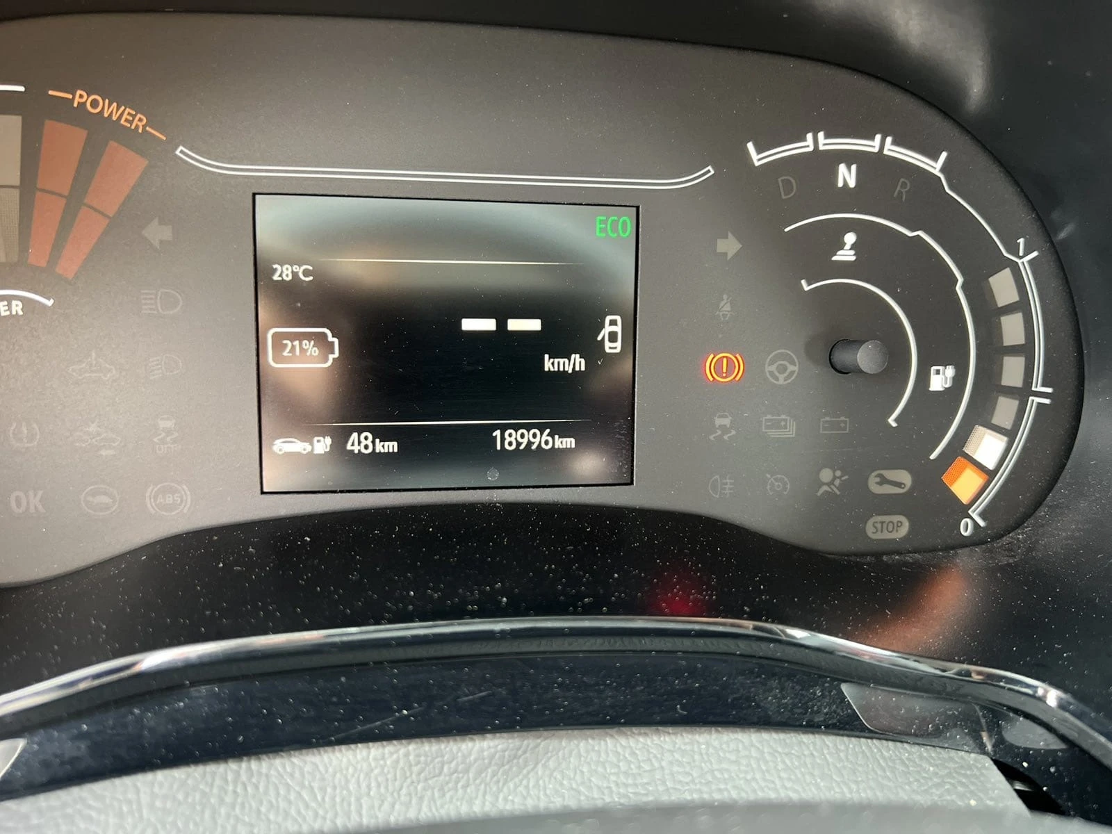 Dacia Spring Comfort plus face, снимка 14 - Автомобили и джипове - 54480802