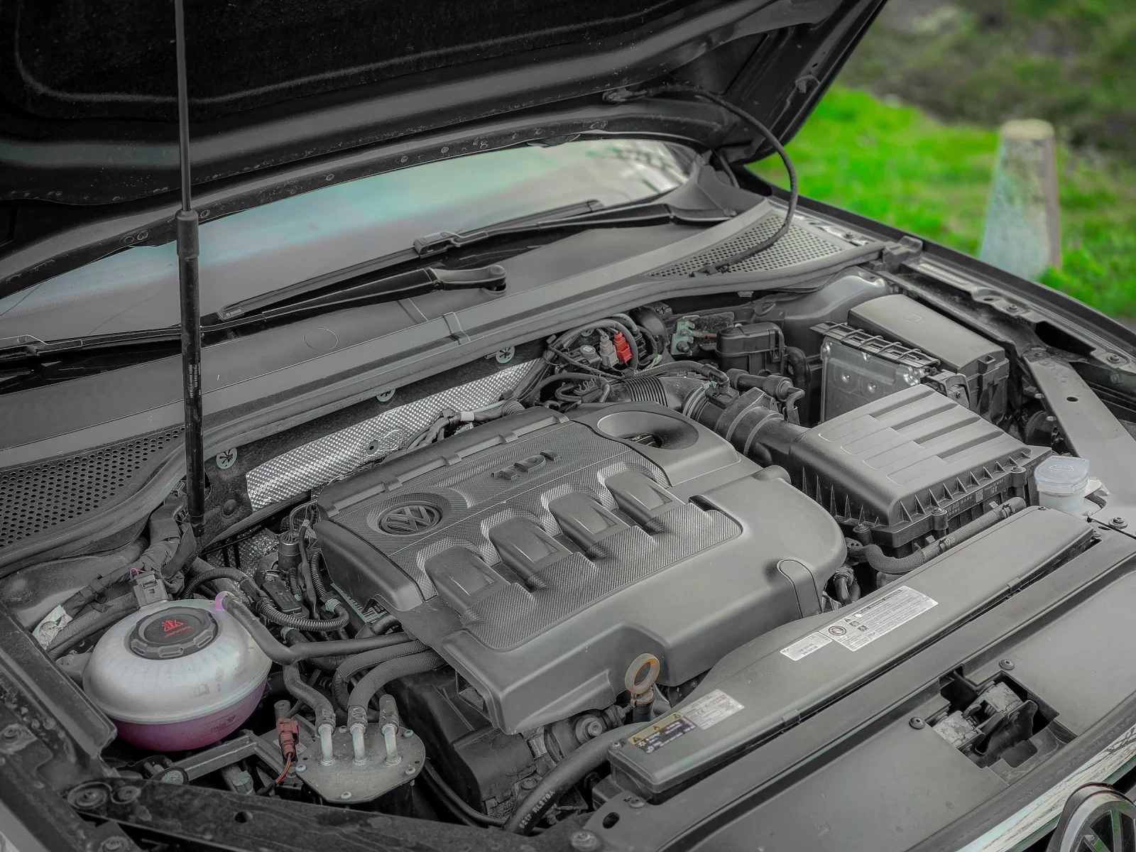VW Passat, снимка 10 - Автомобили и джипове - 54528118