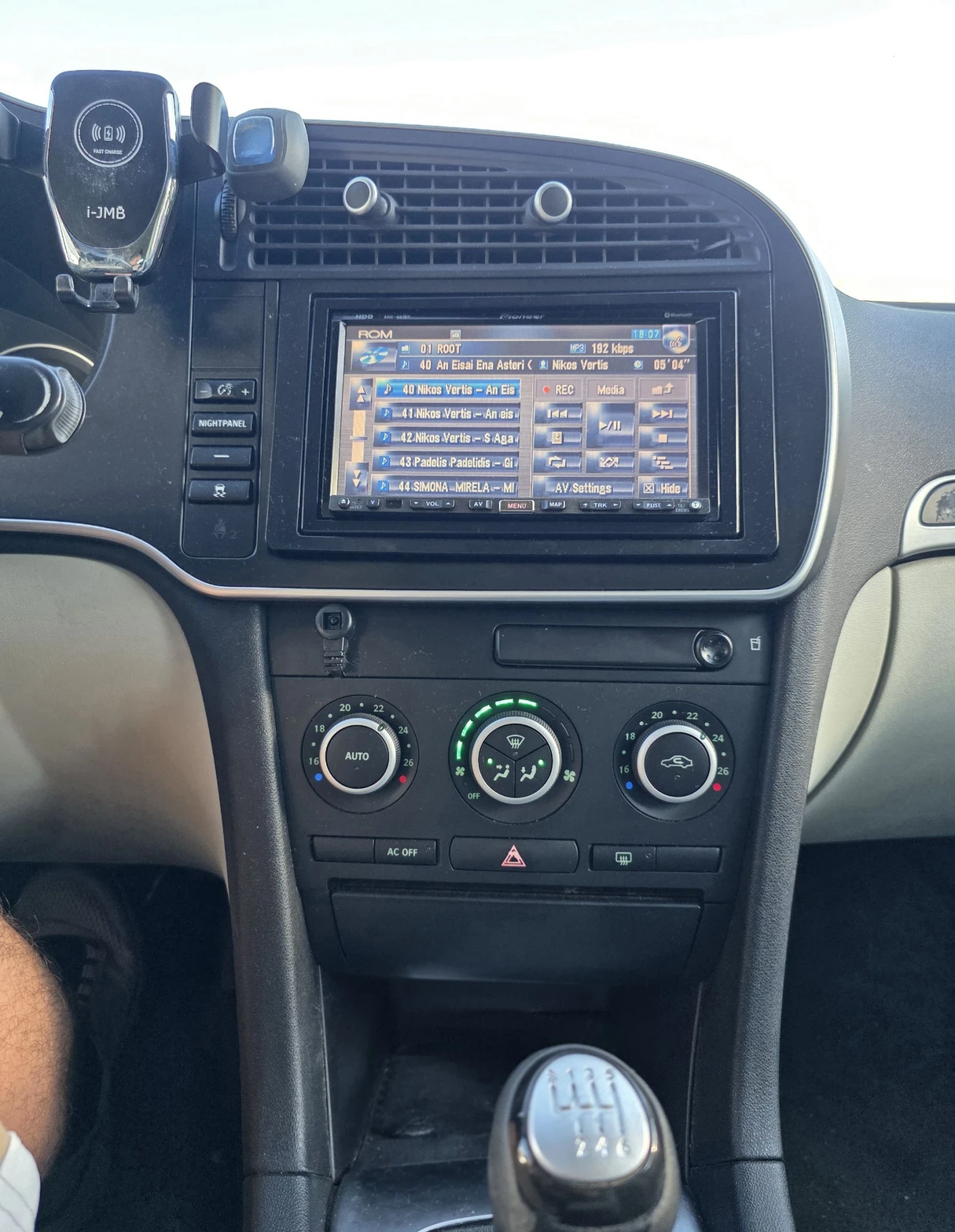 Saab 9-3 1.9 TID 16v, снимка 10 - Автомобили и джипове - 54704764