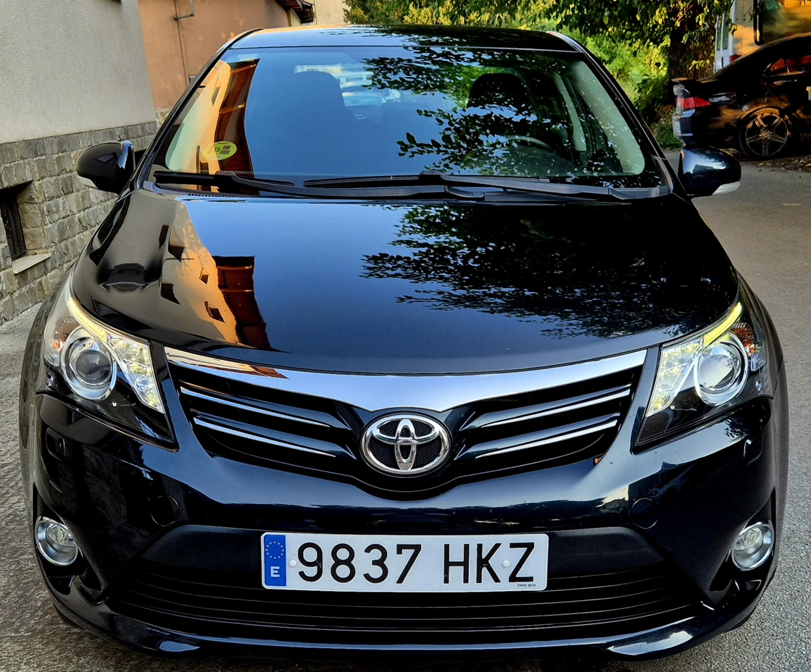 Toyota Avensis 2.2d-EXECUTIVE- navi-veriga-6speed-japan , снимка 7 - Автомобили и джипове - 55187463