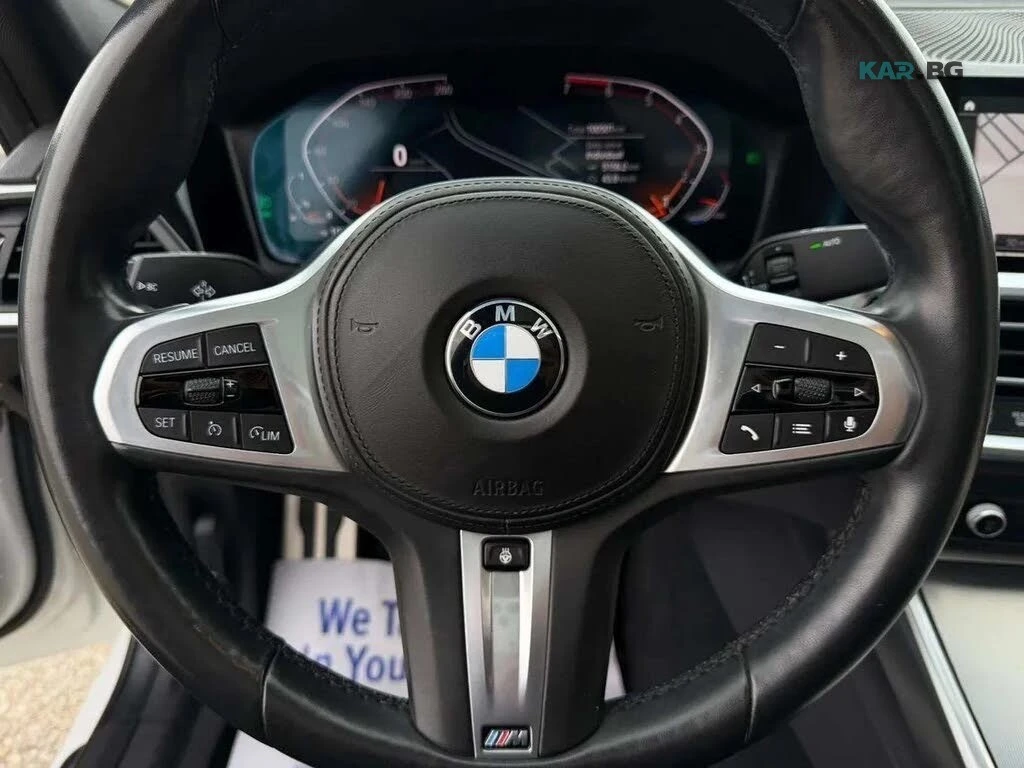 BMW 330 * xDrive * PANO * Автокредит * (Цена до България), снимка 16 - Автомобили и джипове - 55204107