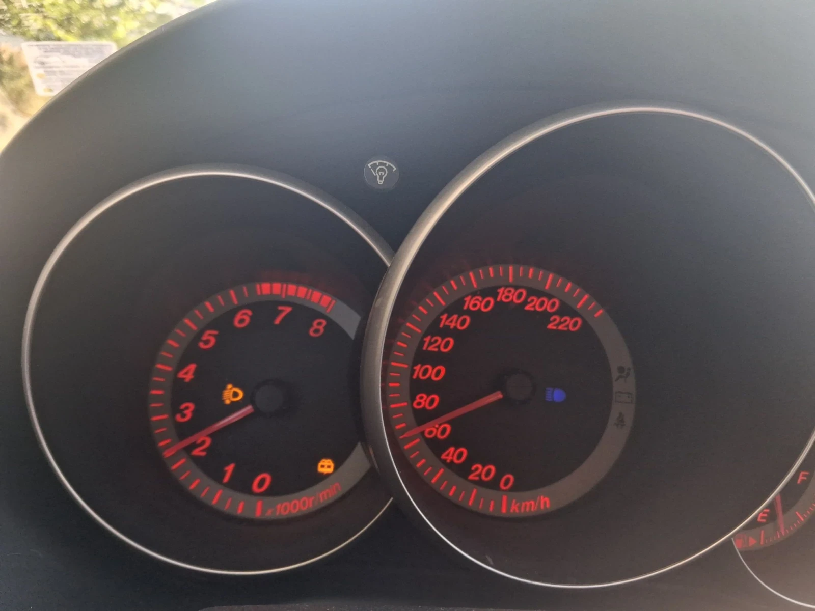 Mazda 3 2.0I 150hp, снимка 10 - Автомобили и джипове - 55573588