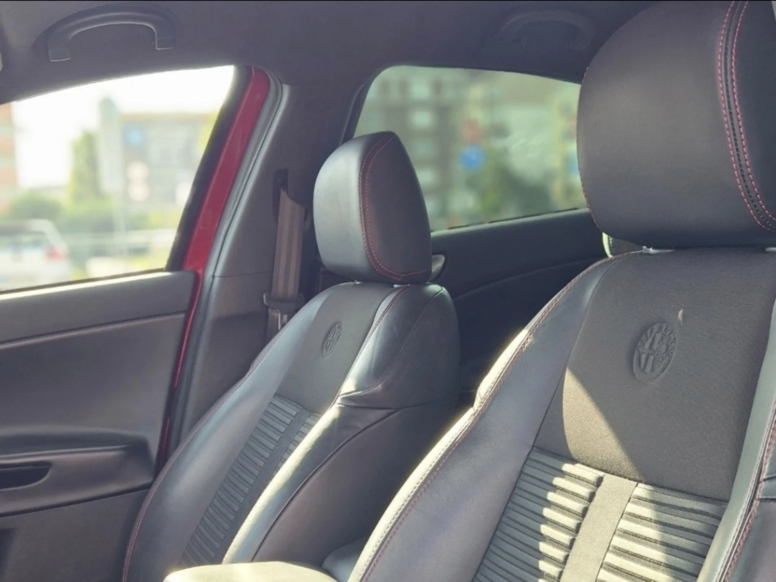 Alfa Romeo Giulietta 1.4i 120 к.с., снимка 9 - Автомобили и джипове - 55609960