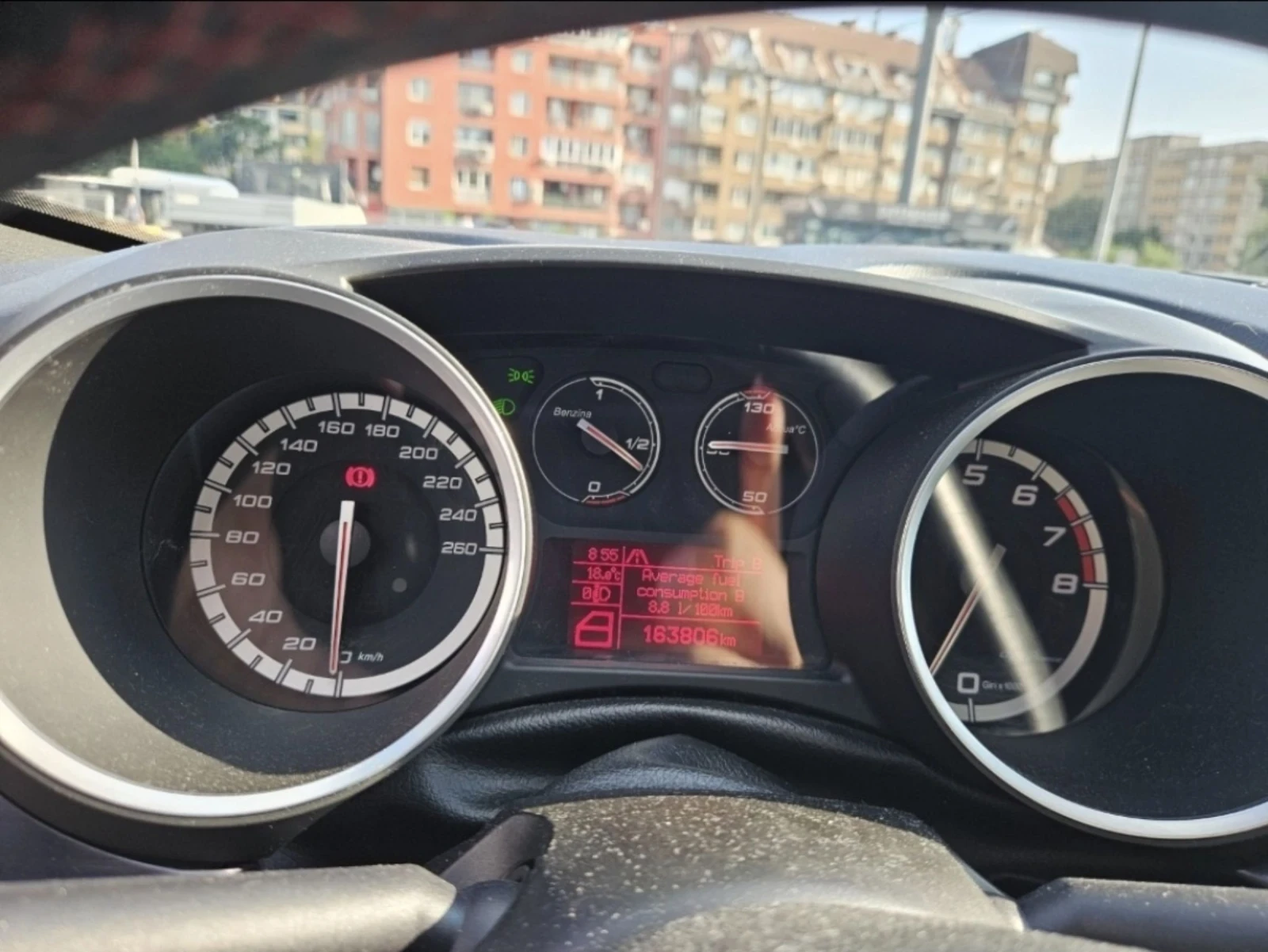 Alfa Romeo Giulietta 1.4i 120 к.с., снимка 10 - Автомобили и джипове - 55609960
