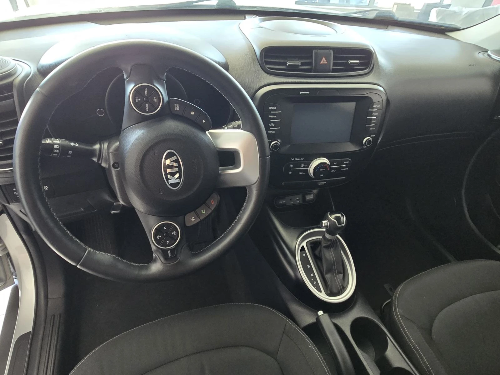 Kia Soul 2.0I, снимка 6 - Автомобили и джипове - 55614907