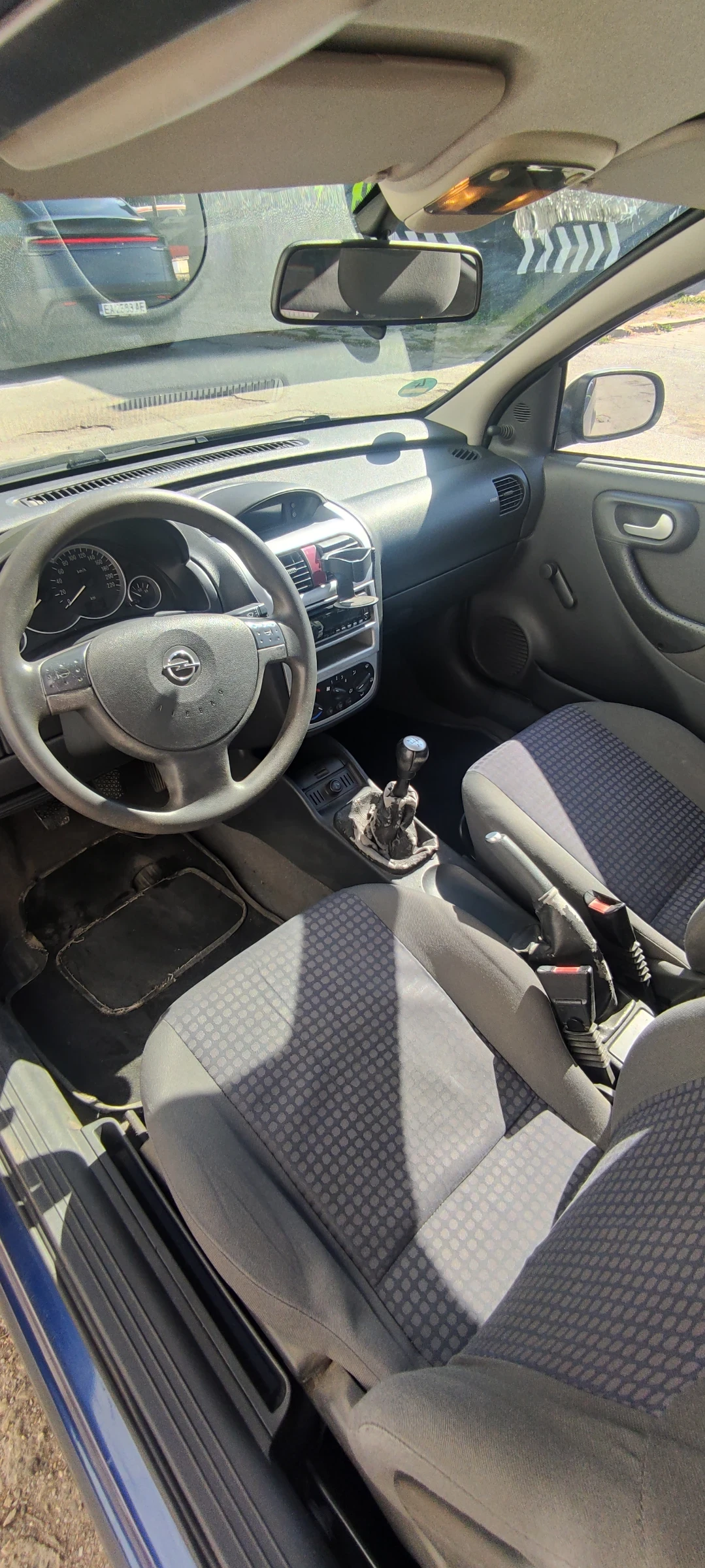Opel Corsa C, снимка 14 - Автомобили и джипове - 56545552