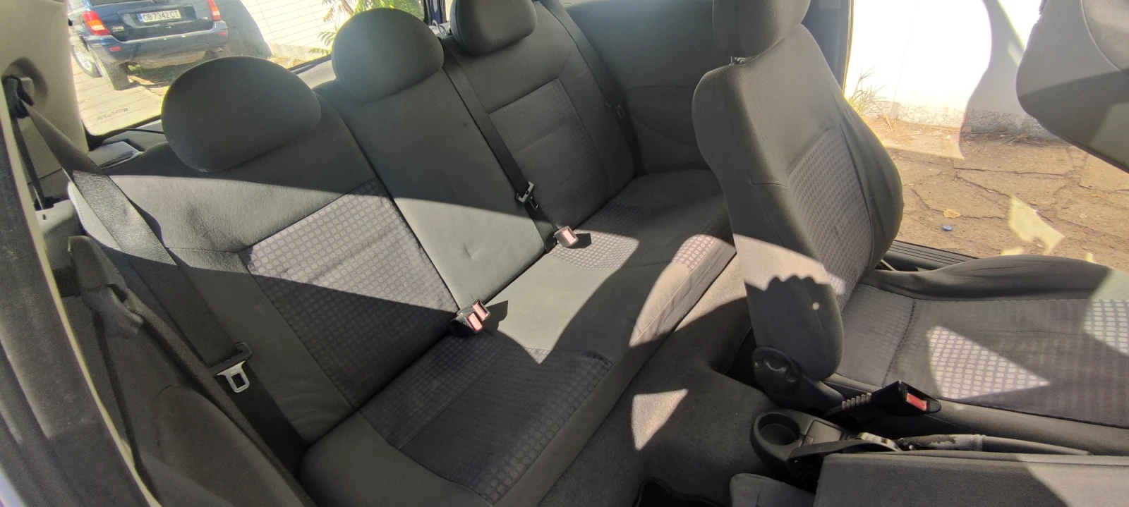Opel Corsa C, снимка 12 - Автомобили и джипове - 56545552
