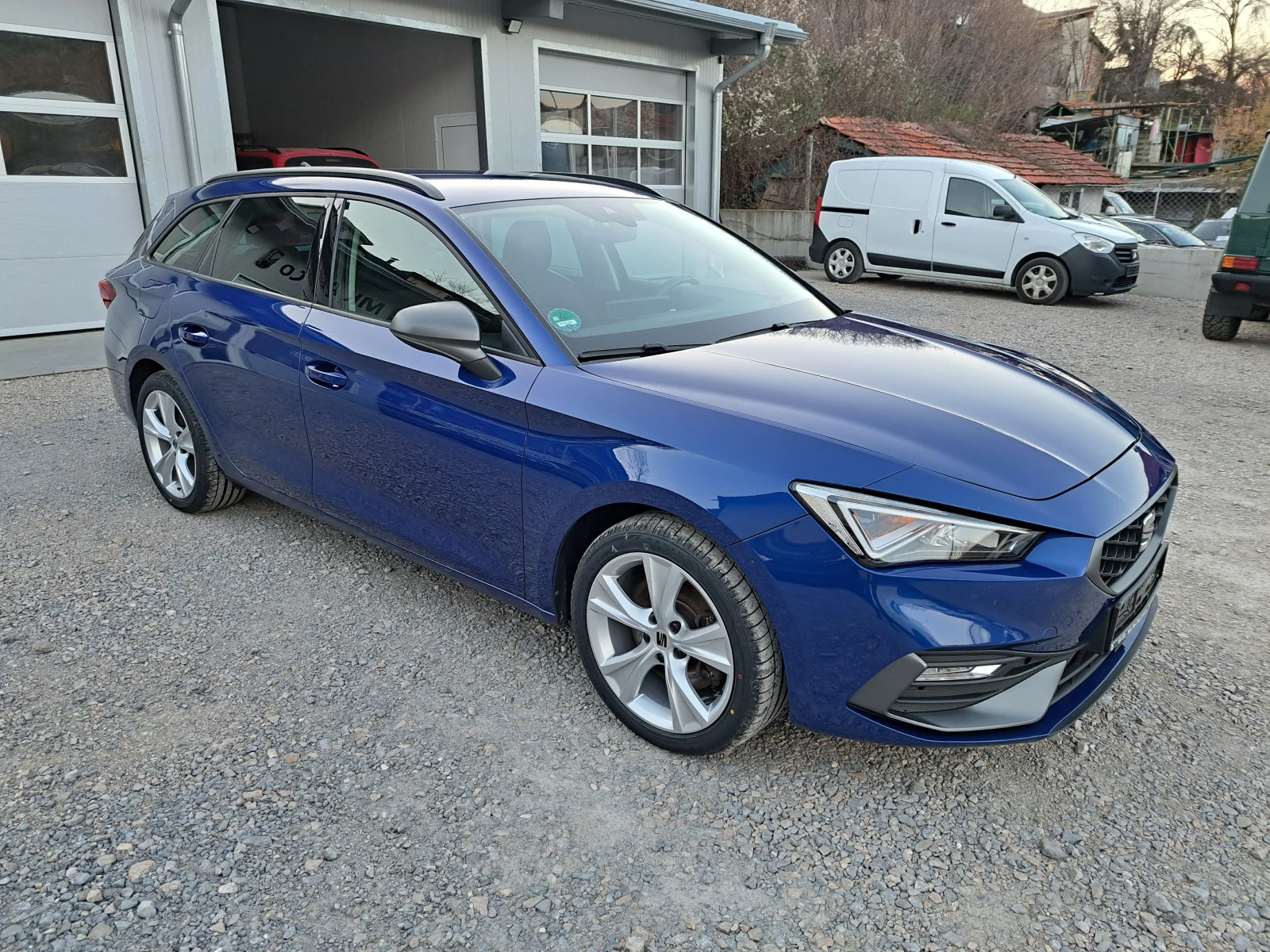 Seat Leon ST* FR* 2.0TDI* DSG* VIRTUAL* FULL LED* �������� | Mobile.bg � ����������� 4