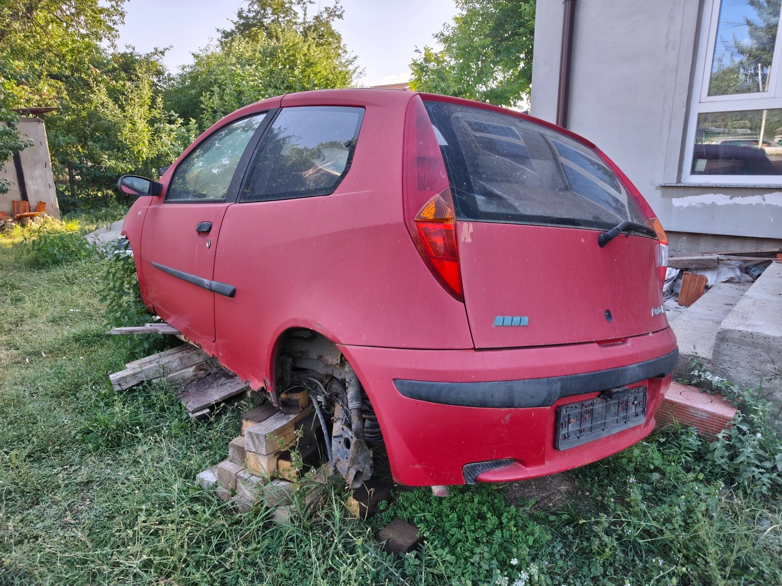 Fiat Punto 1.9 JTD, снимка 3 - Автомобили и джипове - 56661464