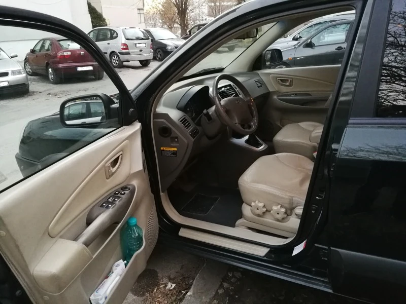 Hyundai Tucson 4х4 , снимка 5 - Автомобили и джипове - 47626361