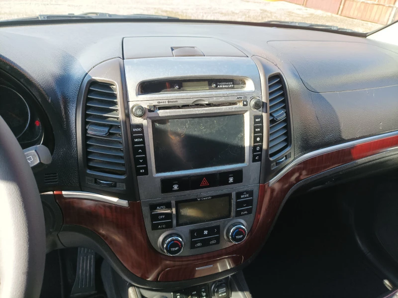 Hyundai Santa fe 2.2 CDTI 197 k.c Face-lift , снимка 17 - Автомобили и джипове - 46354752