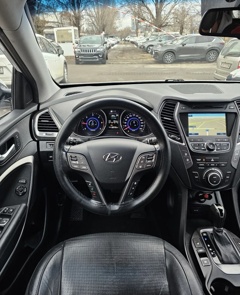 Hyundai Santa fe 2.2 CRDI 4WD Premium KeylessGo Подгрев, снимка 10 - Автомобили и джипове - 48632438