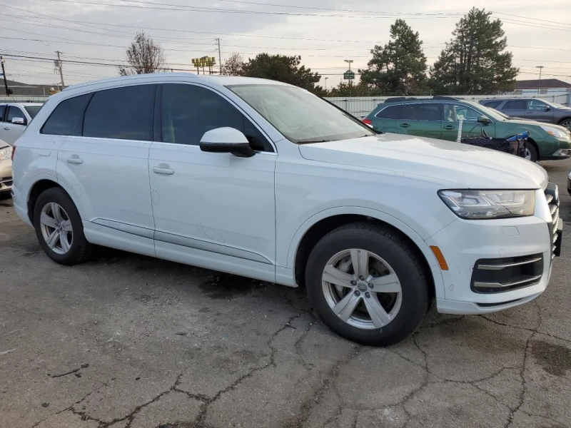 Audi Q7, снимка 4 - Автомобили и джипове - 48830686