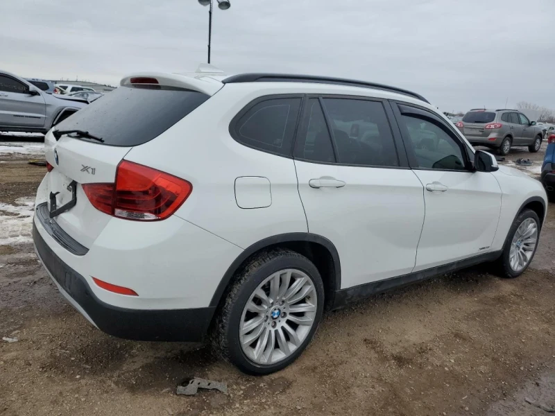 BMW X1, снимка 3 - Автомобили и джипове - 49164639