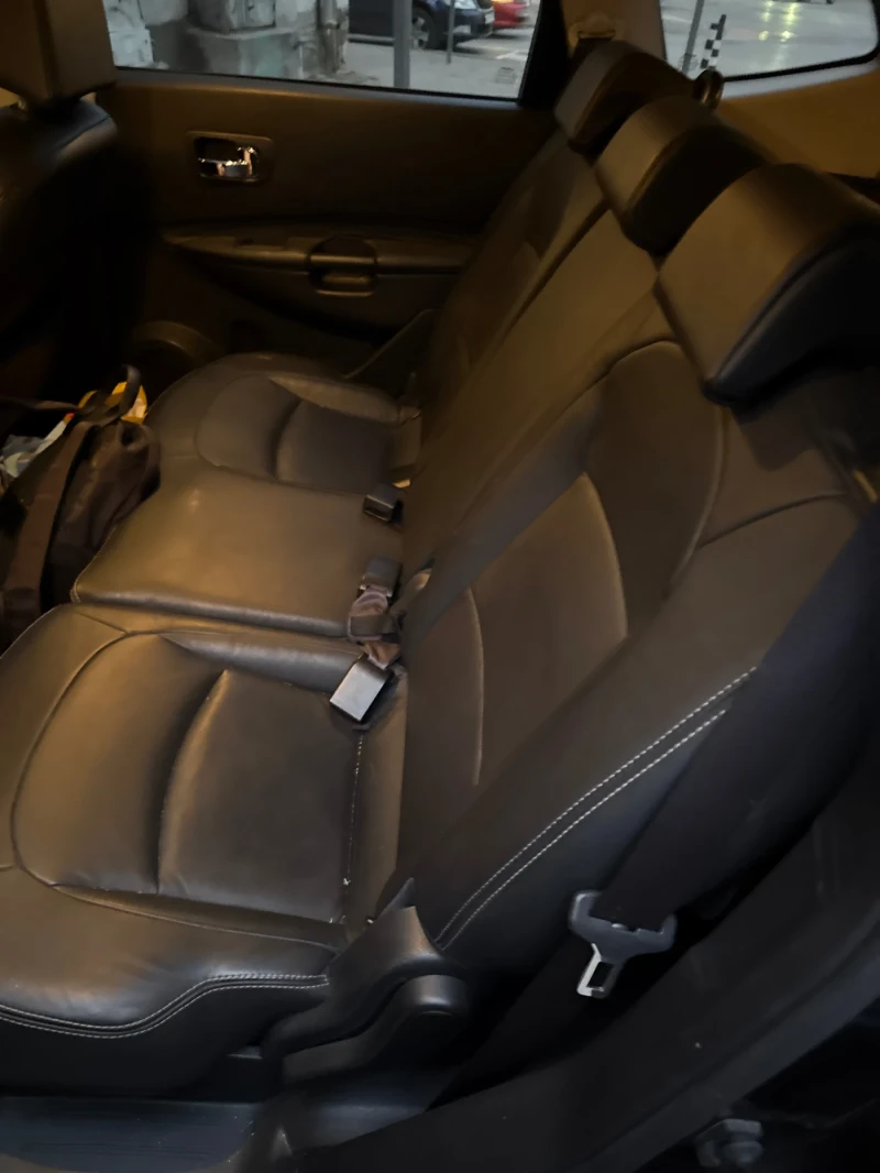 Nissan Qashqai, снимка 5 - Автомобили и джипове - 52507766