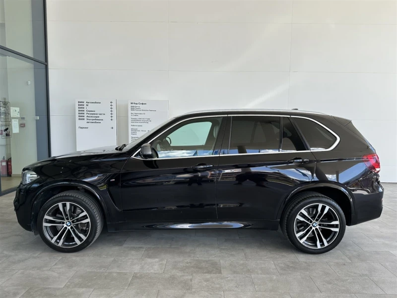 BMW X5 M50d, снимка 3 - Автомобили и джипове - 51756460