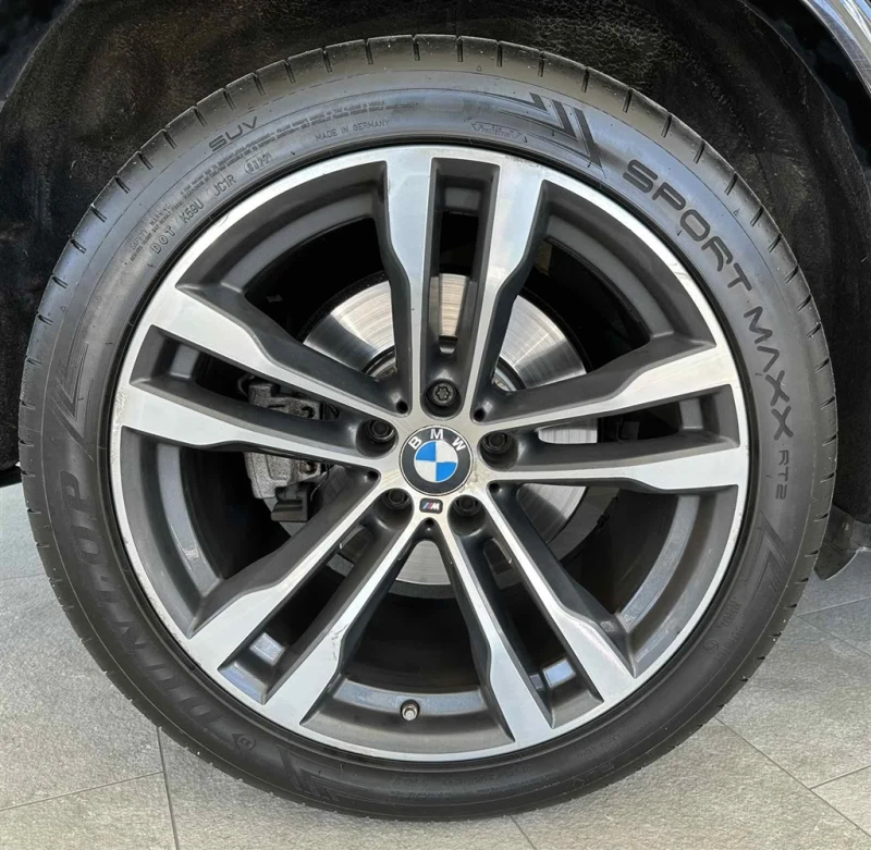 BMW X5 M50d, снимка 5 - Автомобили и джипове - 51756460