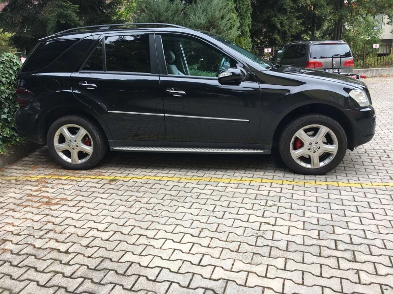 Mercedes-Benz ML 350, снимка 3 - Автомобили и джипове - 52320611