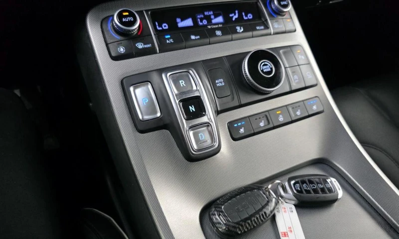 Hyundai Palisade Diesel 2.2 2WD Prestige, снимка 9 - Автомобили и джипове - 52059157