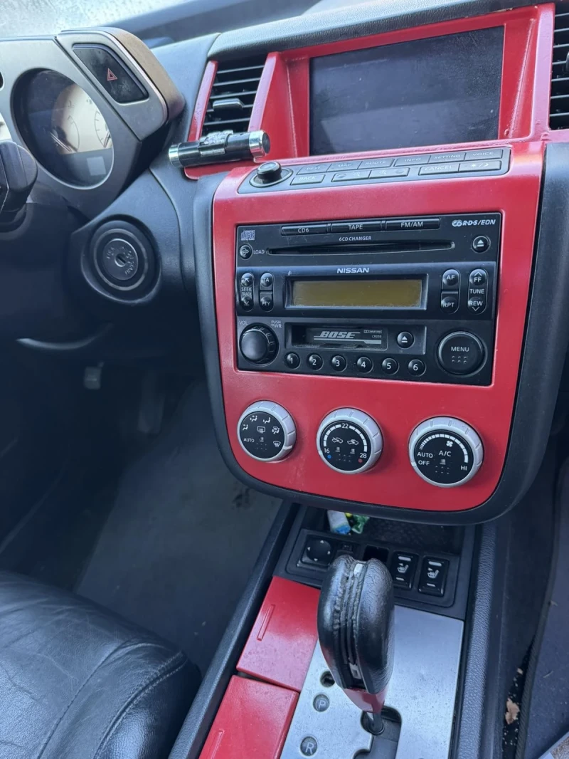 Nissan Murano, снимка 9 - Автомобили и джипове - 52352954