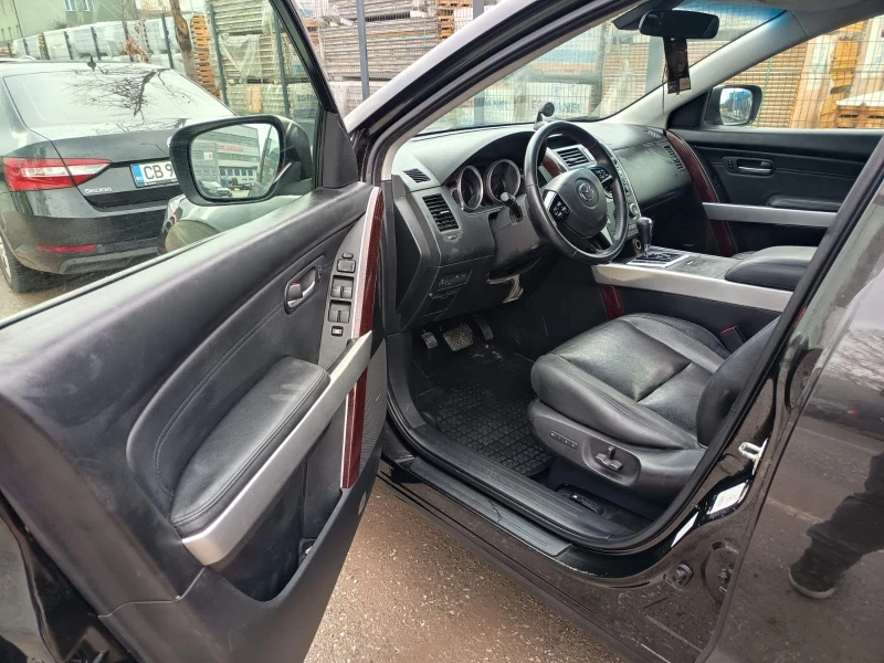 Mazda CX-9 3.7I AWD Automatic, снимка 8 - Автомобили и джипове - 52469159